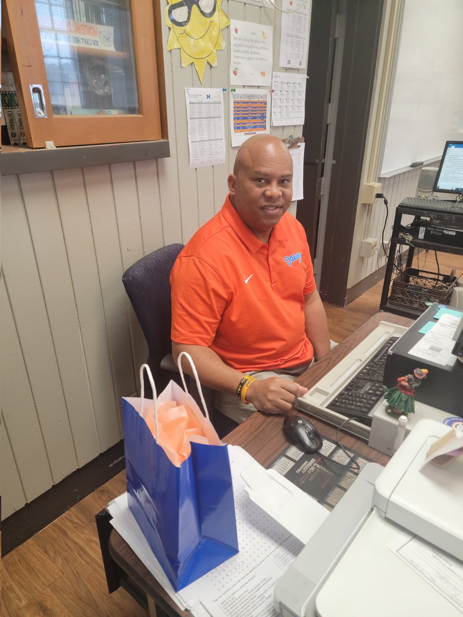 Montevallo High tweet media