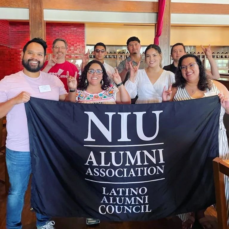 Please donate to the first Latino Alumni Council Scholarship.

Use this link to donate: 
dog.niu.edu/amb/LACscholar…

#HuskiesUnited #HuskiePride