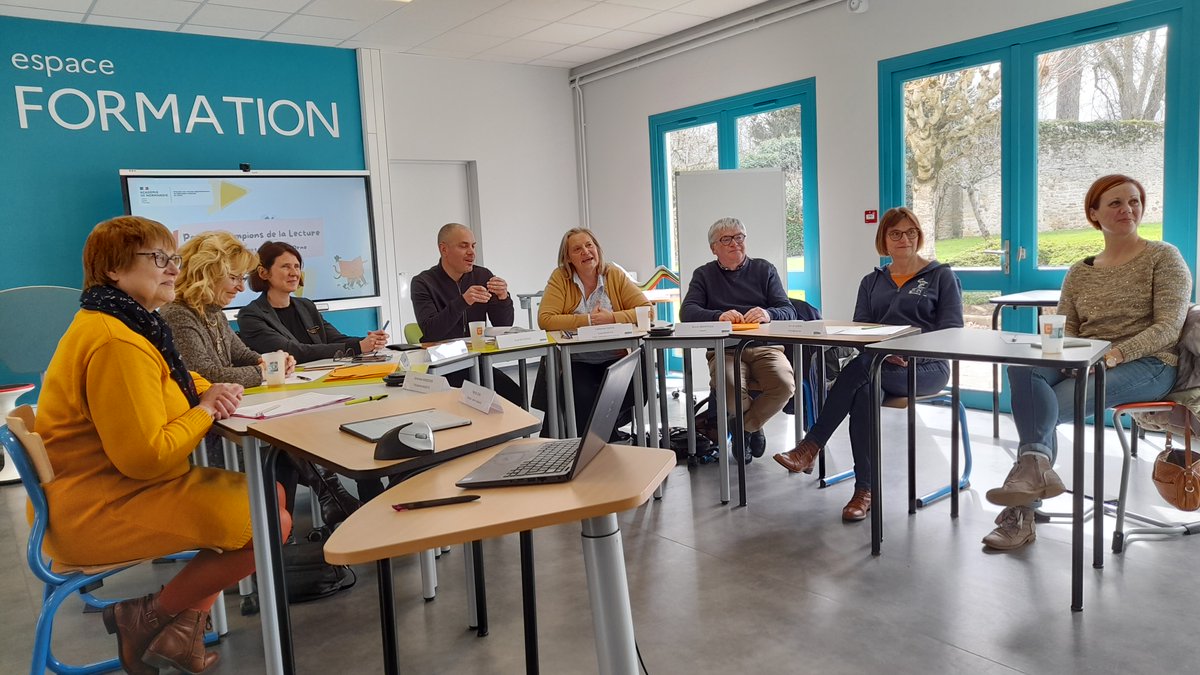 canope_61's tweet photo. 4⃣ème finale départementale des @championlecture :
👏👏👏à Colin, 🥇Petit Champion de l'école de #CondéSurSarthe.
https://t.co/SeDUCeOsmU
@IEN_ALENCON @61Ien @dsden61 https://t.co/Bry1NNtGZw