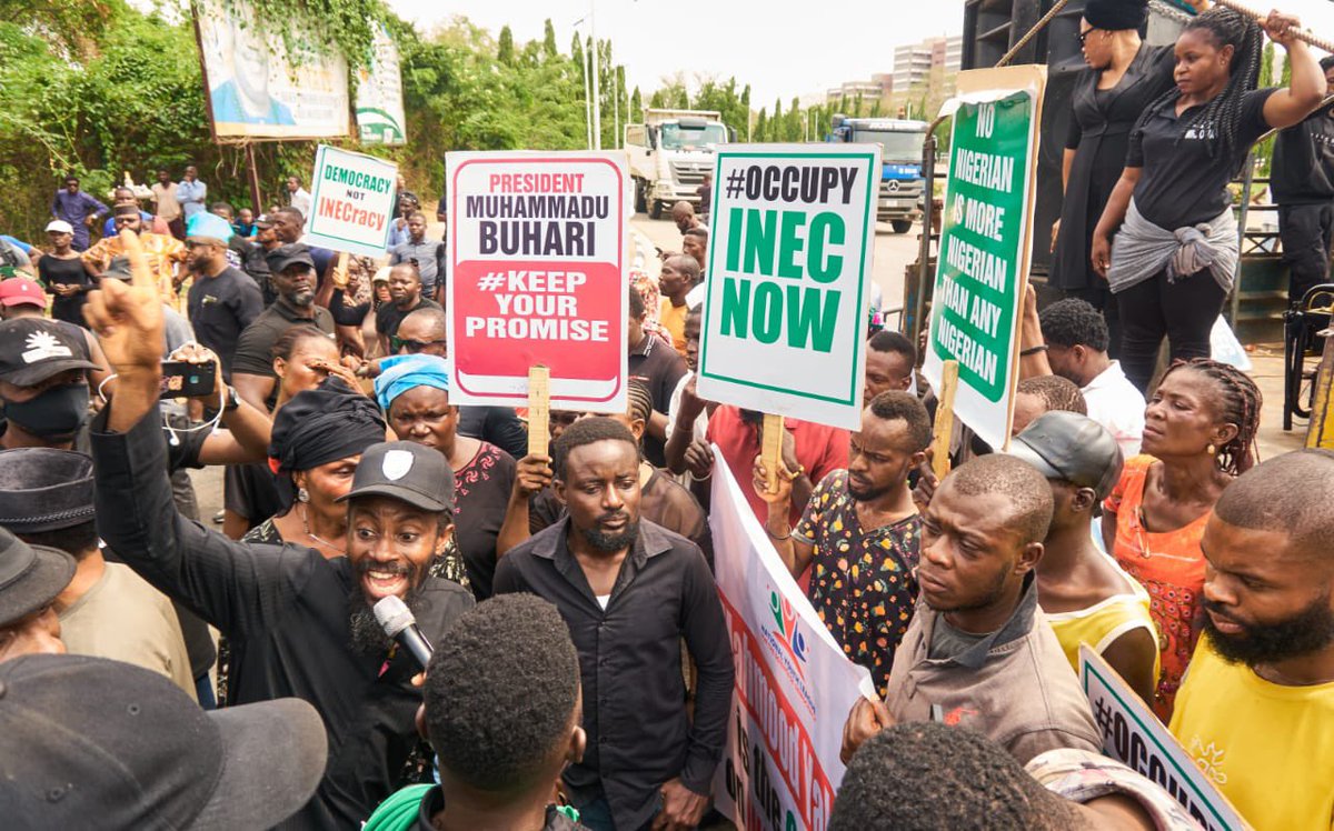StephenOSEMWEGI's tweet photo. Join Our March for Democracy across Nigeria 🇳🇬. We will protest 🪧 on the streets, we will protest 🪧 on the beaches, we will protest 🪧 on the mountain top, we will protest in the air, we protest 🪧 in Foreign countries, we protest 🪧 at the United Nation @UN , we will protest 🪧 at The Hague, we protest 🪧 in Davos @WTO, We will Protest 🪧 in Geneiva @UNHumanRights , We will protest 🪧 at No.10 Downing Street @RishiSunak , we will protest 🪧 at the WhiteHouse @POTUS @FLOTUS , Nigeria 🇳🇬 will Never Surrender to Mahmood Yakubu, INEC and Bola Tinubu Tyranny ✊🏽#RestoreOurMandateINEC 
#PeterObiWon #LetOurVoteCount #SaveNigeriaDemocracy #NigeriaDecide2023 #NigeriaElections2023
