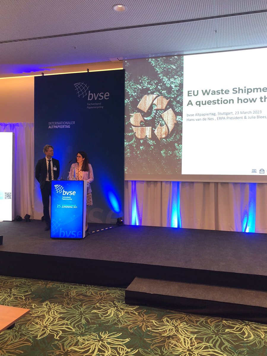 ERPA-voorzitter Hans van de Nes en Julia Blees van @EuRIC_Recycling over de dreigende EU-exportrestricties op hoogwaardige recyclingstromen als oudpapier: 'er komt veel op de branche af, maar als we t goed organiseren, zijn er ook kansen...'

#altpapiertag #bvse