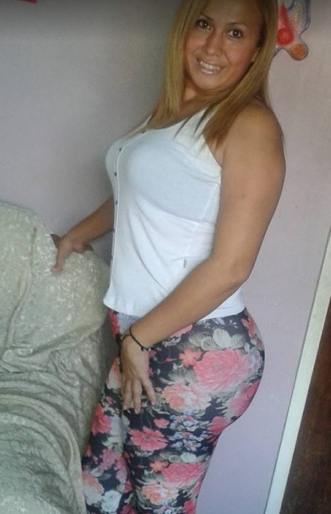 culoscalle's tweet photo. Gocha bella https://t.co/saQQT2wEb6