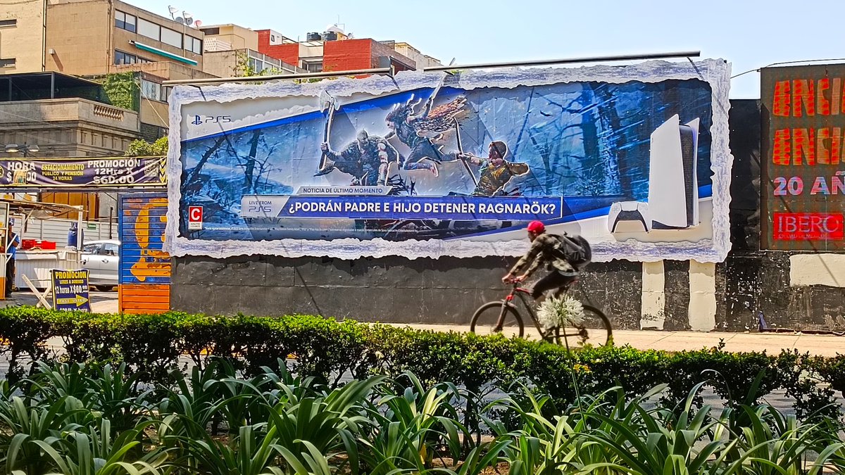 LATCOM | WORLDCOM OOH tweet media