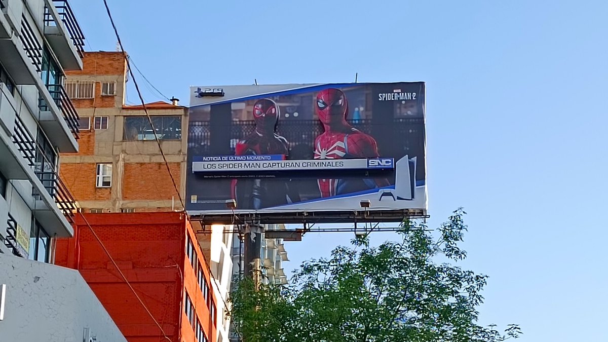 LATCOM | WORLDCOM OOH tweet media