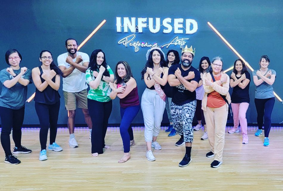 @bollyxfitness Amanda and Shahil taught BollyX class #fitness #Bollywood #bollyX #dance #fitnessDance #BollyXFitness #lessons #workingout #workout #diversity with @infusionperformingArts #danceSchool #staffordTX #Stafford #Texas #fiesta #BacheloretteParty