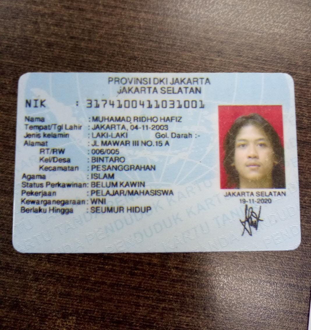 moccaaco's tweet photo. "PLIS BANTU RT BIAR PELAKU PENIPUAN INI CEPET KETANGKEP DAN GK ADA KORBAN LAGI"

NAMA MUHAMMAD RIDHO HAFIZ DENGAN NIK DAN FOTO TERTERA DI KTP https://t.co/vfZ7RlSfRT