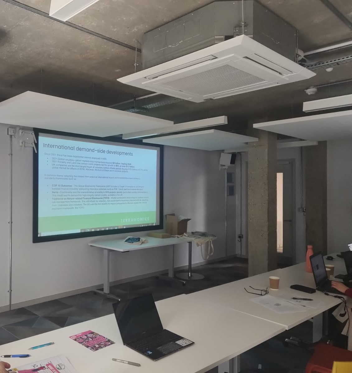 HydrousaProject's tweet photo. 💧Tom Chellew from Terranomics introducing us Investors' Perspectives on Nature-Based solutions
💧How can we mobilize resources to support the transitions toward a circular economy? #sustainability #GetRiverPositive #naturebasedsolutions #wetlands #wastewater #citizensengagement https://t.co/72OouPAObg