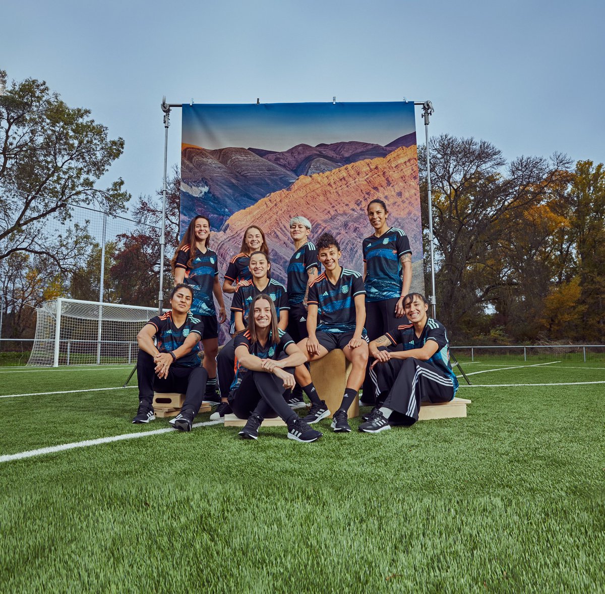 Che, es una LOCURA la camiseta alternativa de la selección femenina 😍