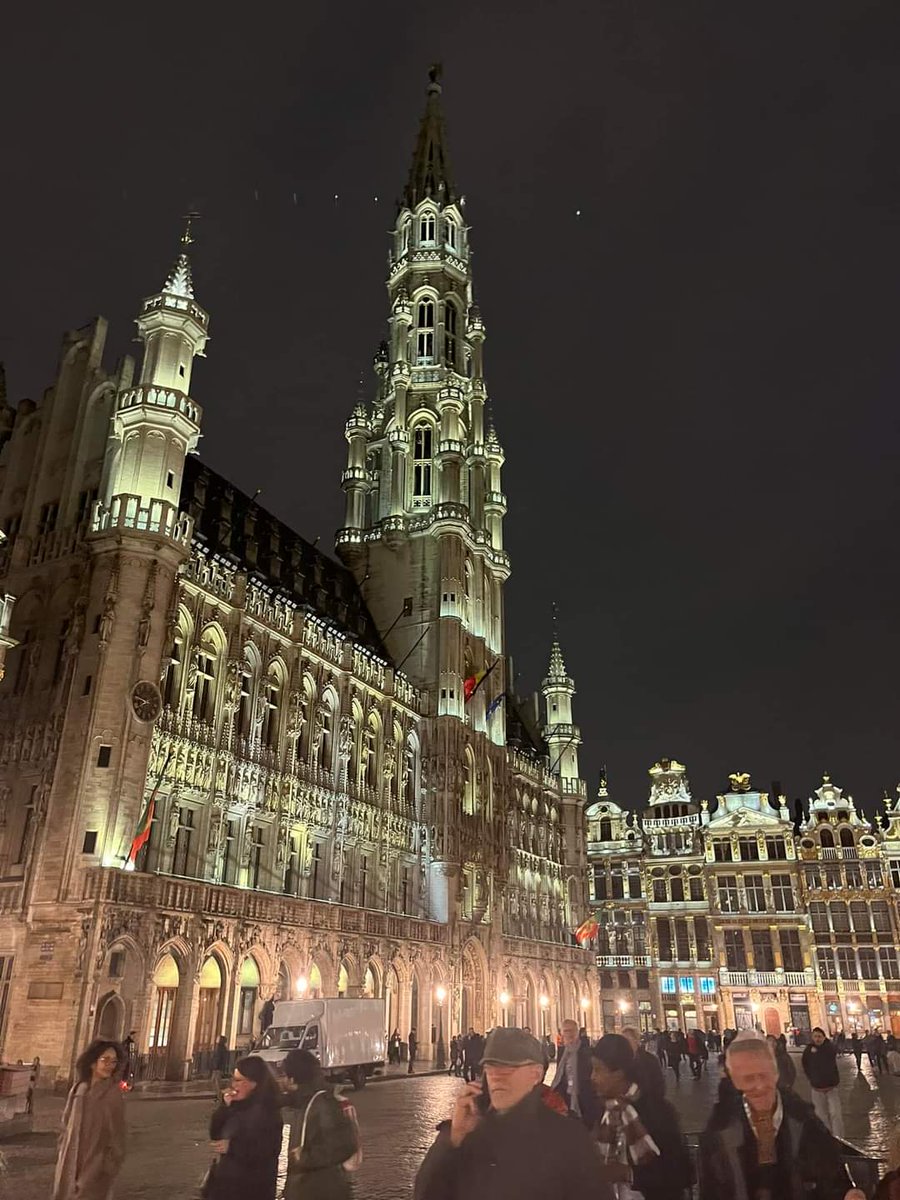 HayatAlshaif's tweet photo. I am very delighted Today to participate in the annual network meeting in Brussels of the International Cities of Refuge Network with the support of #ICORN- organised in cooperation with the Passa Porta International House of Literature. https://t.co/qTXEyvyiAv