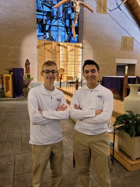 marmionacademy's tweet photo. Thank you to St. John Neumann for having the Outreach Ministry team work with you last night at the youth night. We had a great time! #spirituality #marmionadvantage https://t.co/ZCCEjpAGRt