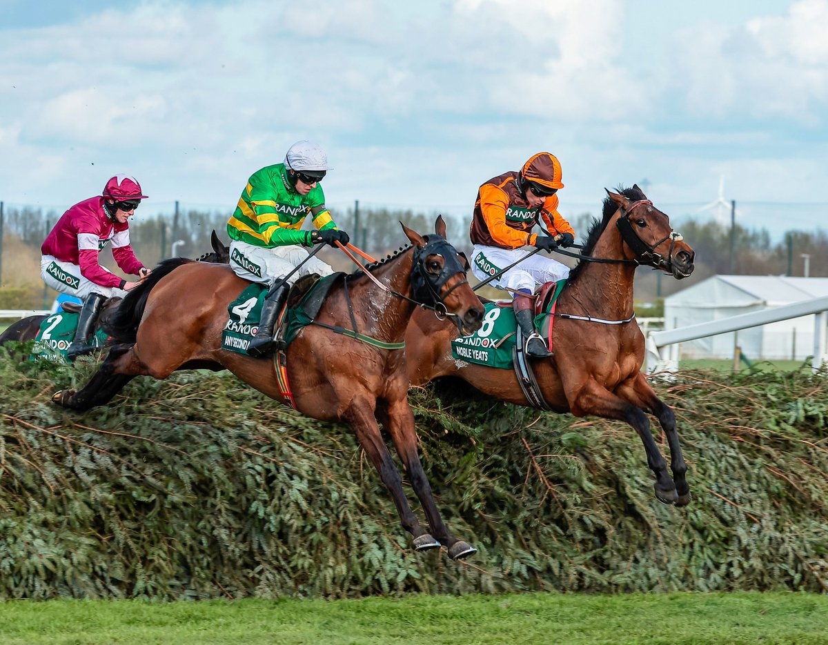 RacingPost's tweet photo. Corach Rambler - 7/1
Noble Yeats - 8/1
Delta Work - 12/1
Mr Incredible - 14/1
Any Second Now - 14/1
Gaillard Du Mesnil - 14/1
Longhouse Poet - 16/1
Le Milos - 20/1
Galvin - 20/1
Conflated - 25/1
The Big Dog - 25/1
BAR - 25/1
Who are you siding with in the Grand National? ๐ https://t.co/Qqna9g9s8k