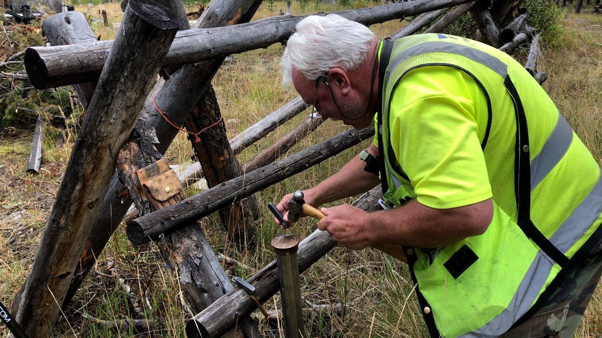BLMNational's tweet photo. It’s #NationalSurveyor’sWeek! DYK: The BLM’s Cadastral Survey Program provides one of the oldest and most fundamental functions of the U.S. Government? Learn more about BLM's Cadastral Survey program 
➡️ https://t.co/JPXjlGBFyP https://t.co/ALFRD8HOM3
