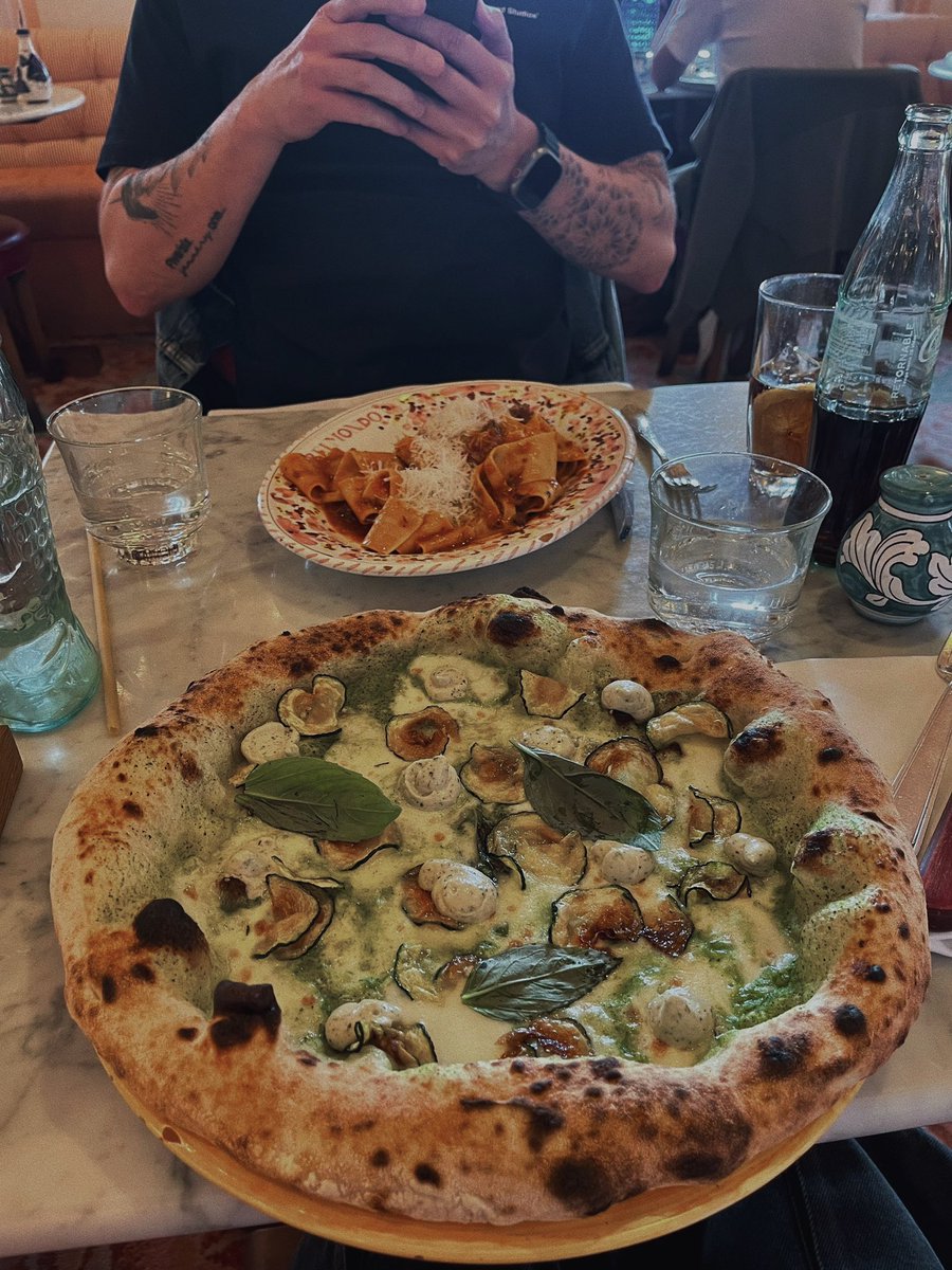 Conociendo la nueva carta de Primavera de Belmondo <a href="/BIGMAMAofficial/">𝐁𝐈𝐆𝐌𝐀𝐌𝐀</a>