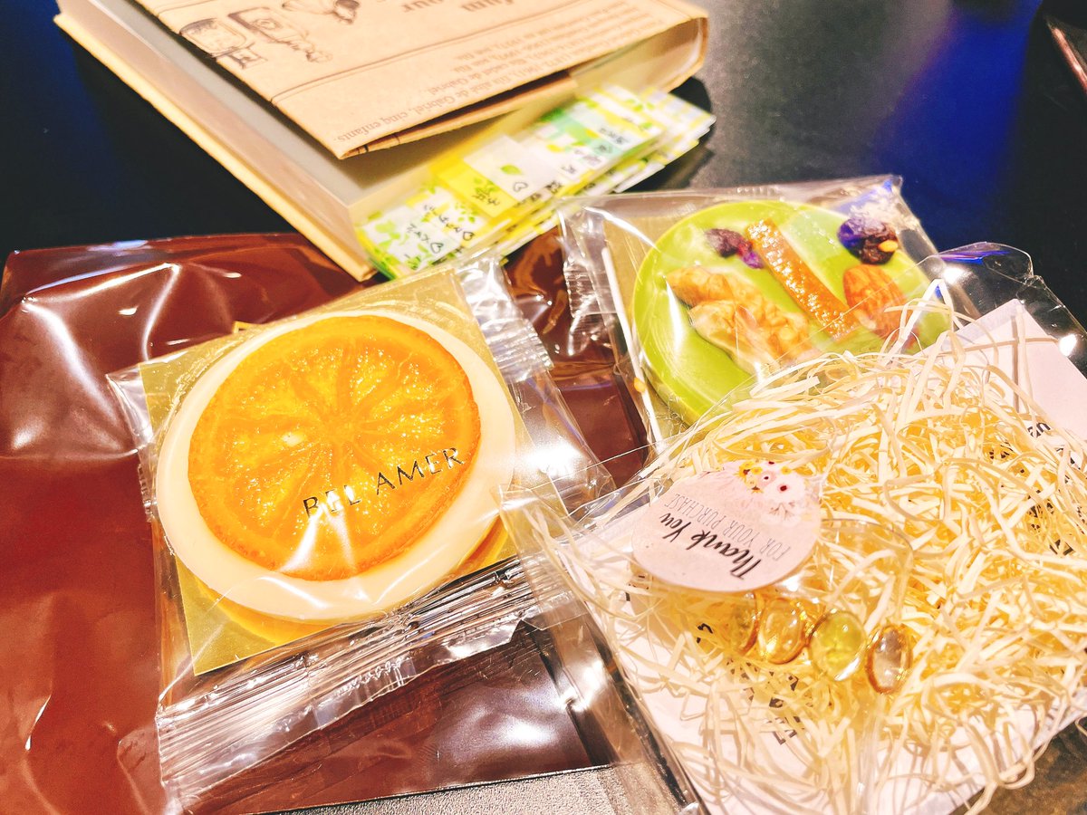 美緒さんにおプレゼントとお感想ペーパー貰ってしまった!!!!めっちゃ嬉しいーーーーーッッッッッ!!!!!!💞💞💞💞💞 