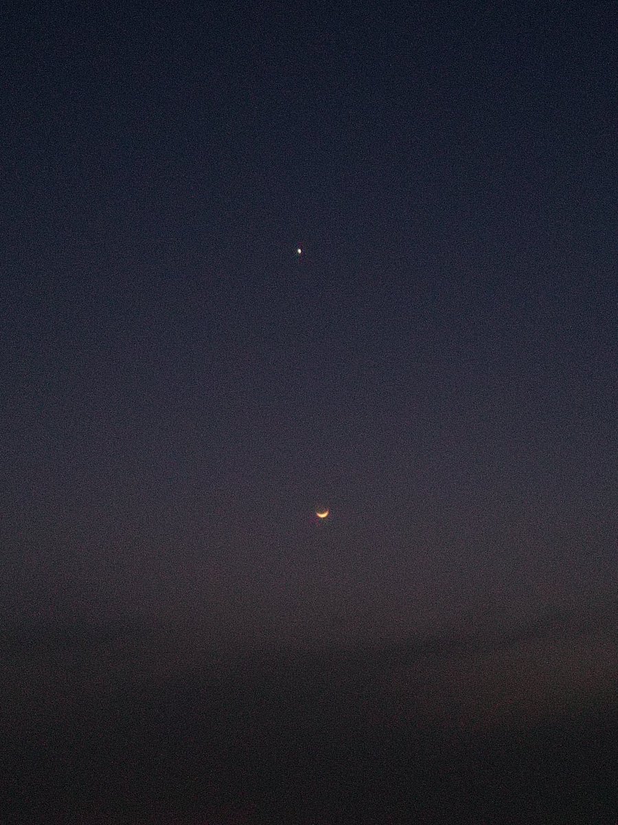 cheema__13's tweet photo. #Ramzankachand
#رمضان_المبارك https://t.co/KK0eoJtMfF