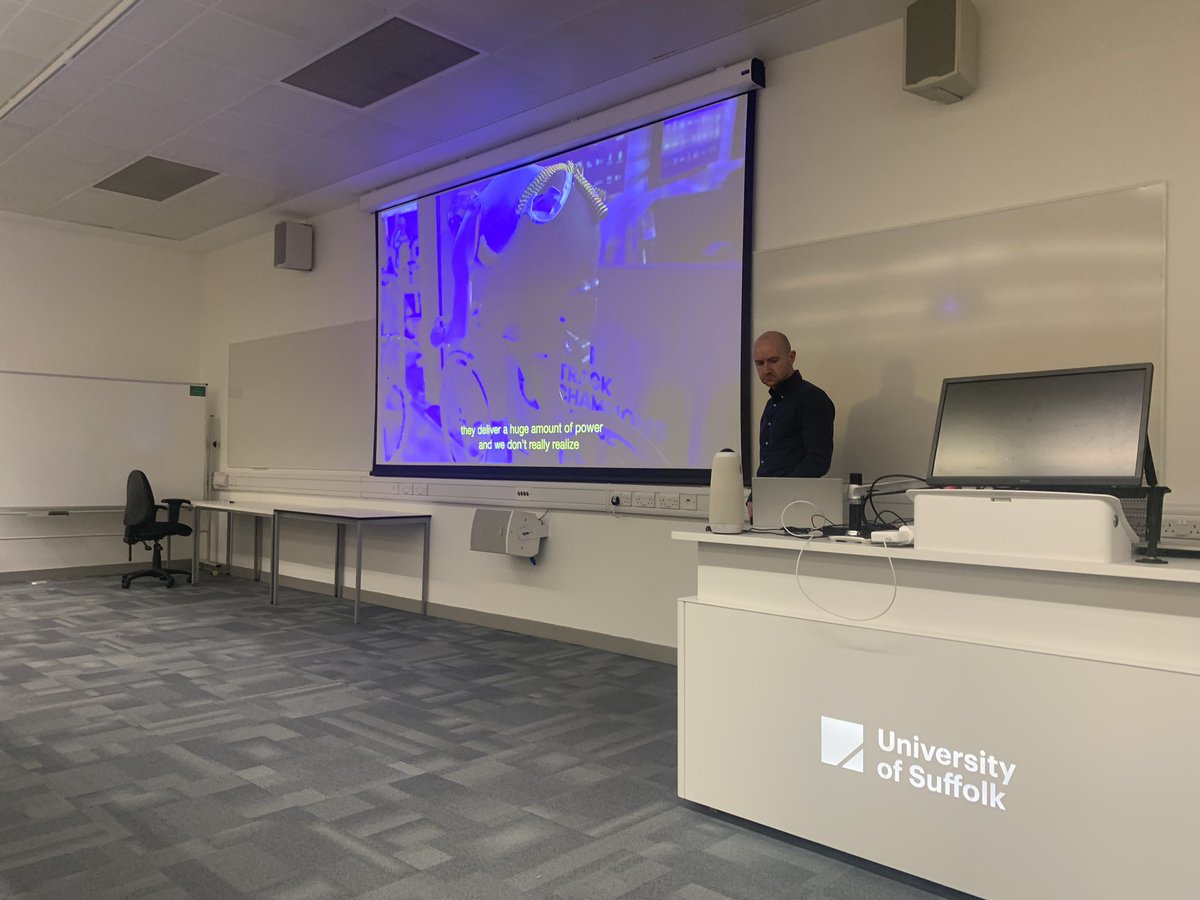 Thank you for your fantastic presentation, John! @Sportsciagency #Symposium in #Sports #Science and #Performance (5th Edition) at the @UniofSuffolk @UOS_SportSci In collaboration with international partners: @statsports, @VALDPerformance, #Desmotec, @Sportsciagency