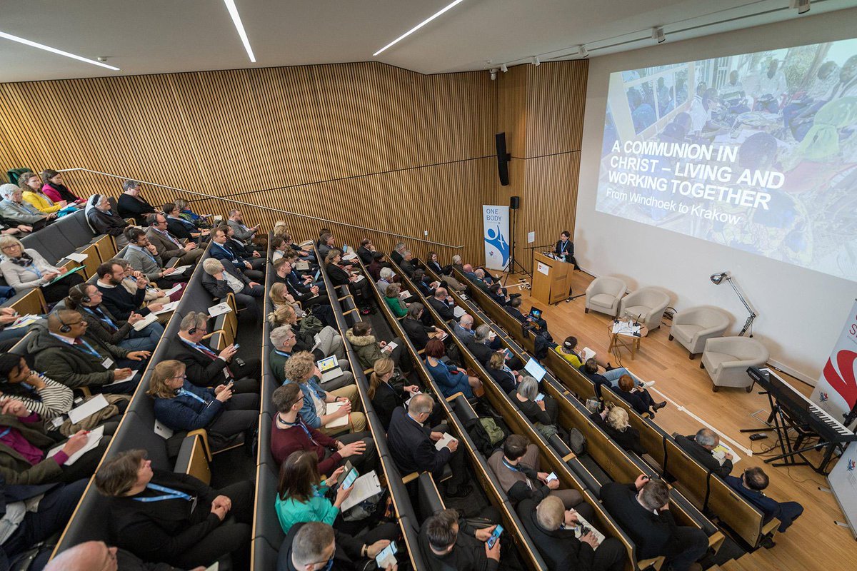 BiskopAntje's tweet photo. A Communion in Christ - living and working together, with passion for the church and for the world.
Happy to be part of European preparations for the global general assembly of the Lutheran World Federation in September.
#oxford #lwf #preassembly https://t.co/9xAza3xZO8