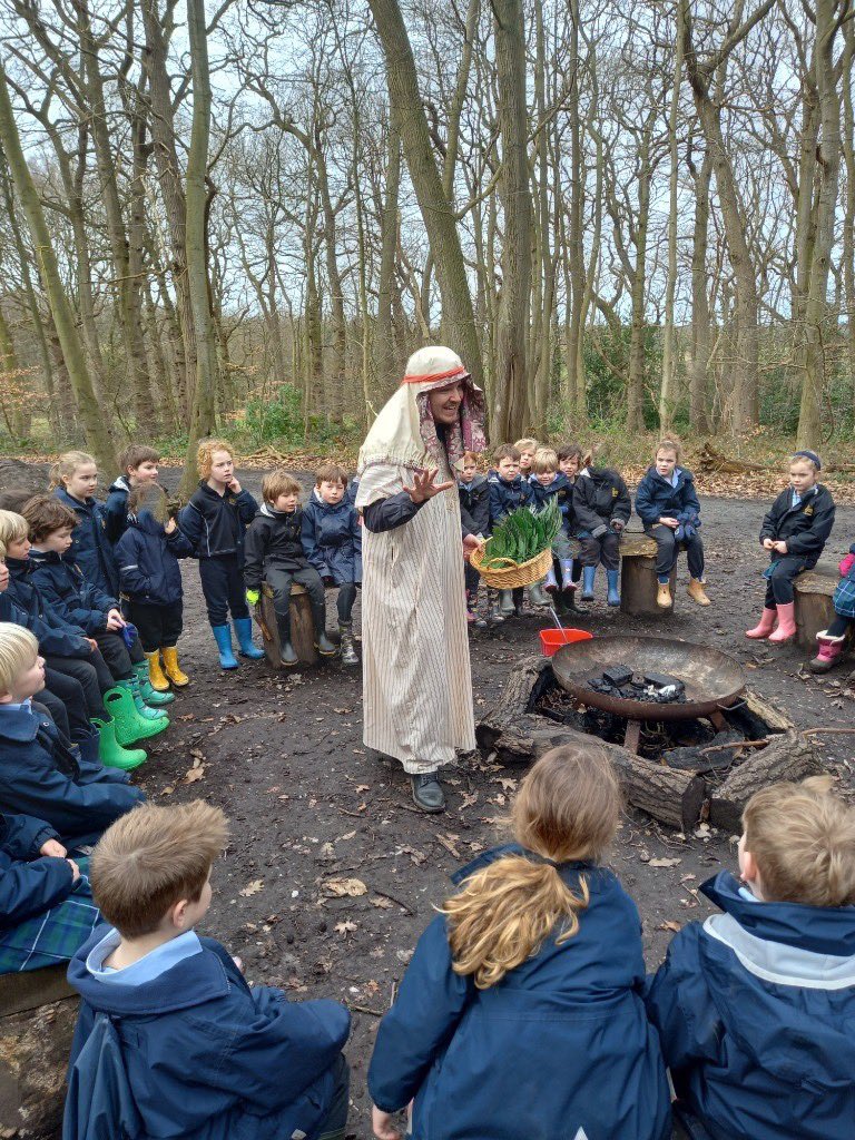 Sarah Hollingsworth (@sarahhollyjjj) on Twitter photo Nursery and Pre-Prep <a href="/Greshams_School/">Gresham's School</a> visited the Senior School for an #Easter2023 experience with Rev Jack. #EasterEggHunt #outdoorlearning Nursery and Pre-Prep <a href="/Greshams_School/">Gresham's School</a> visited the Senior School for an #Easter2023 experience with Rev Jack. #EasterEggHunt #outdoorlearning