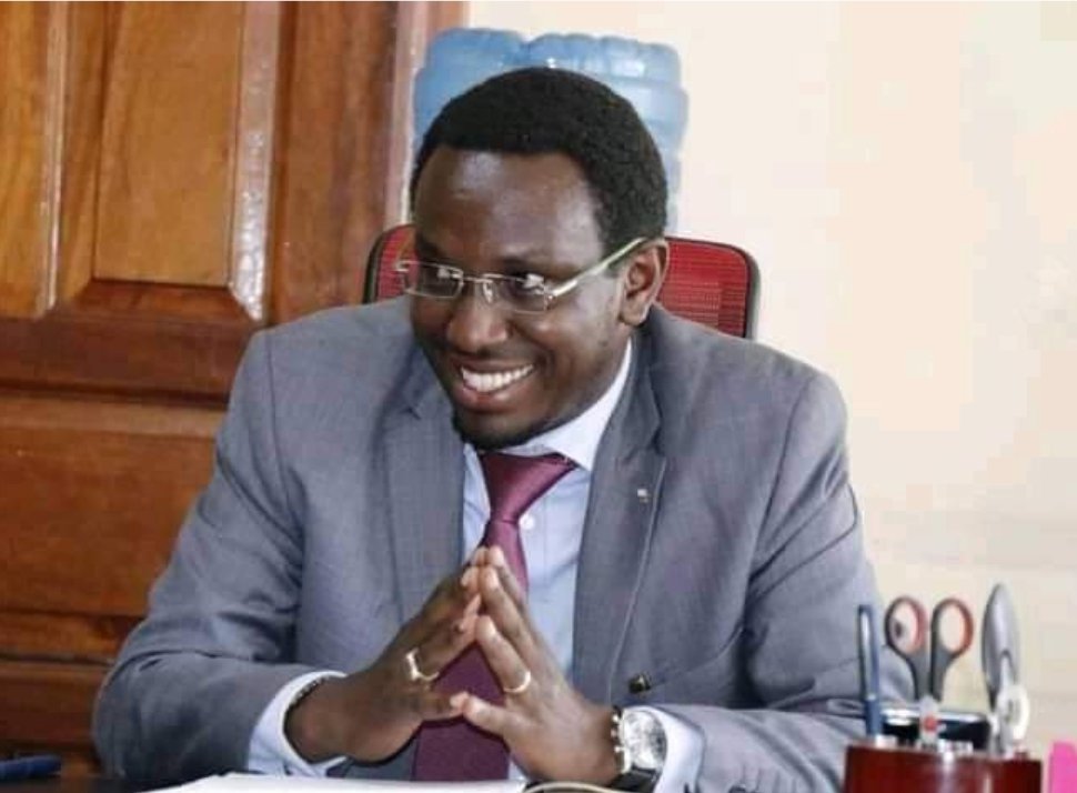 To our muslim brothers and sisters,  as you fast and offer prayer to God, may you find your peace and happiness and may this month of Ramadan be cheerful for you.  
Ramadan Kareem to you and your families.
m.facebook.com/story.php?stor…