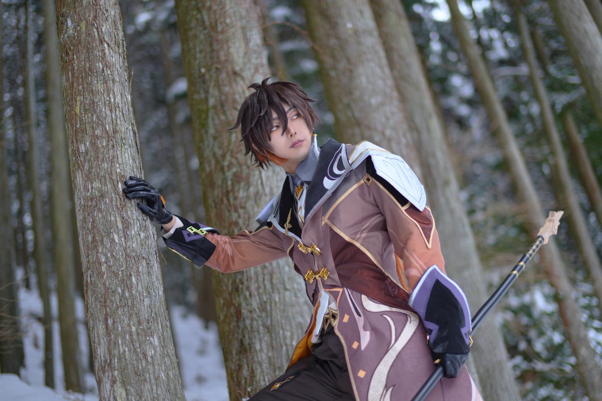 r1y2o's tweet photo. ⚠️cosplay⚠️

原神 鍾離/Zhongli 

photo: @okamisan35 

#Genshinlmpact #zhongli https://t.co/CKOB0L8mkq