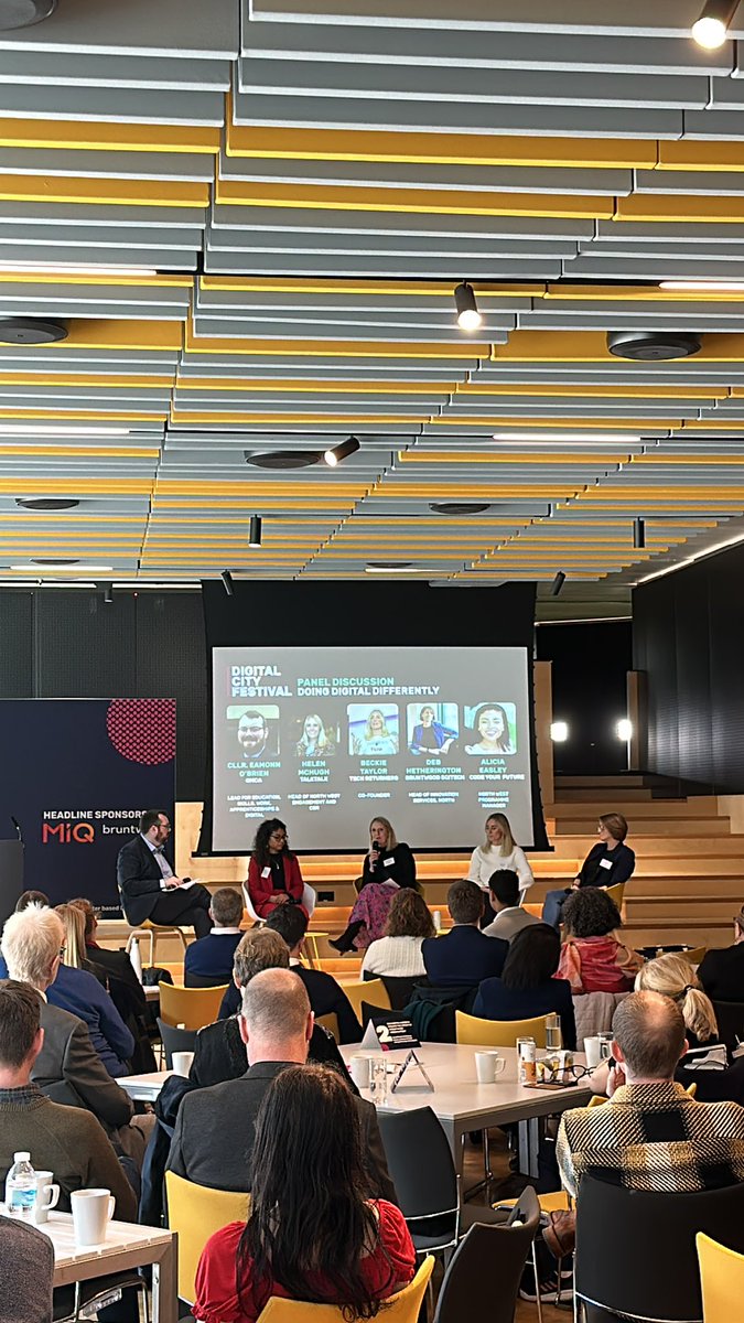 What a panel! <a href="/RTaylor81/">Beckie Taylor</a> <a href="/DebDoesDigital/">DebHetherington</a> Helen McHugh (<a href="/TalkTalk/">TalkTalk</a> ) and Alicia Easley (<a href="/CodeYourFuture/">CodeYourFuture</a> ) discussing “doing digital differently” and the inclusion initiatives being built and delivered in Greater Manchester 

<a href="/DigitalCityFest/">Digital City Festival</a>