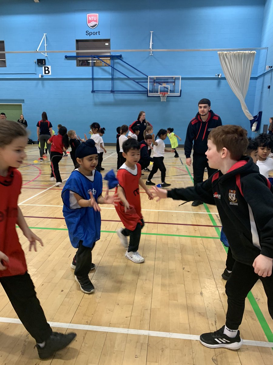 NottsHighIJS's tweet photo. Year 2 had a fantastic time at the Agility Festival this morning celebrating lots of sporting abilities in schools across Nottinghamshire. Thank you to @NTUSport for hosting #somuchmore #iamconnected #iamhappyandhealthy https://t.co/GEWH6g1byV