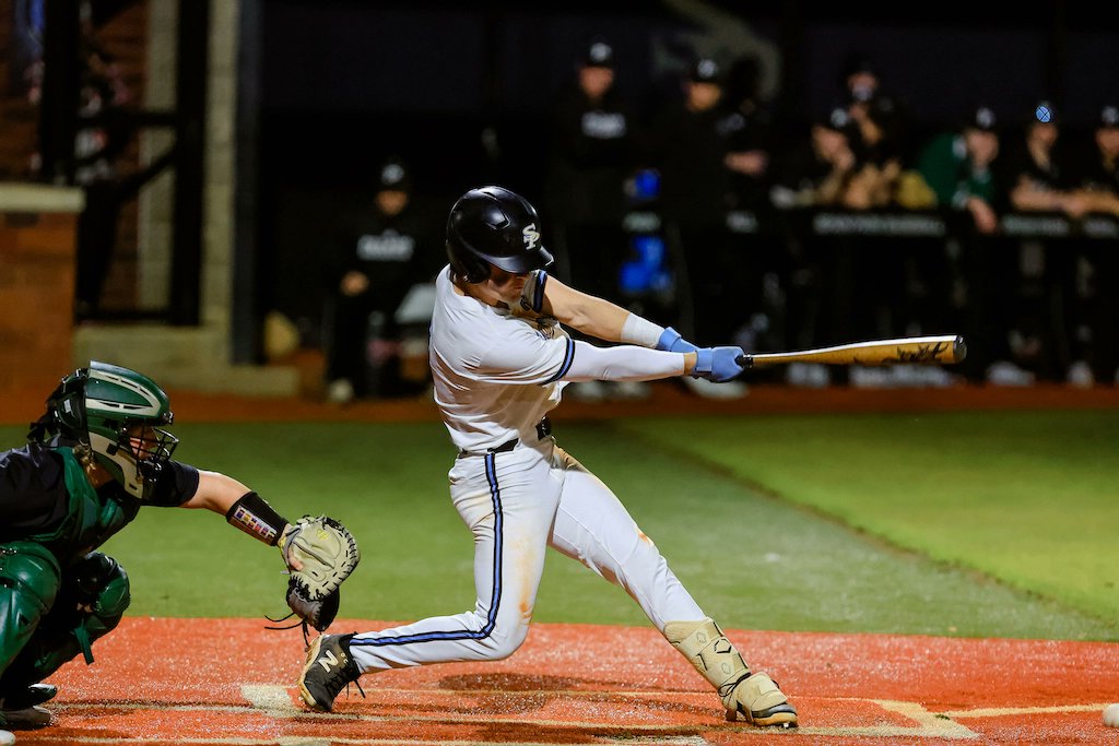 AlecEtheredgeSC's tweet photo. The Thompson Warriors are now No. 1 in both the baseball and softball rankings in Class 7A, while a whopping total of 13 baseball and softball teams are ranked or nominated in the latest standings.

Rankings story: https://t.co/57CBHVBigM https://t.co/T5cGQe8kcC