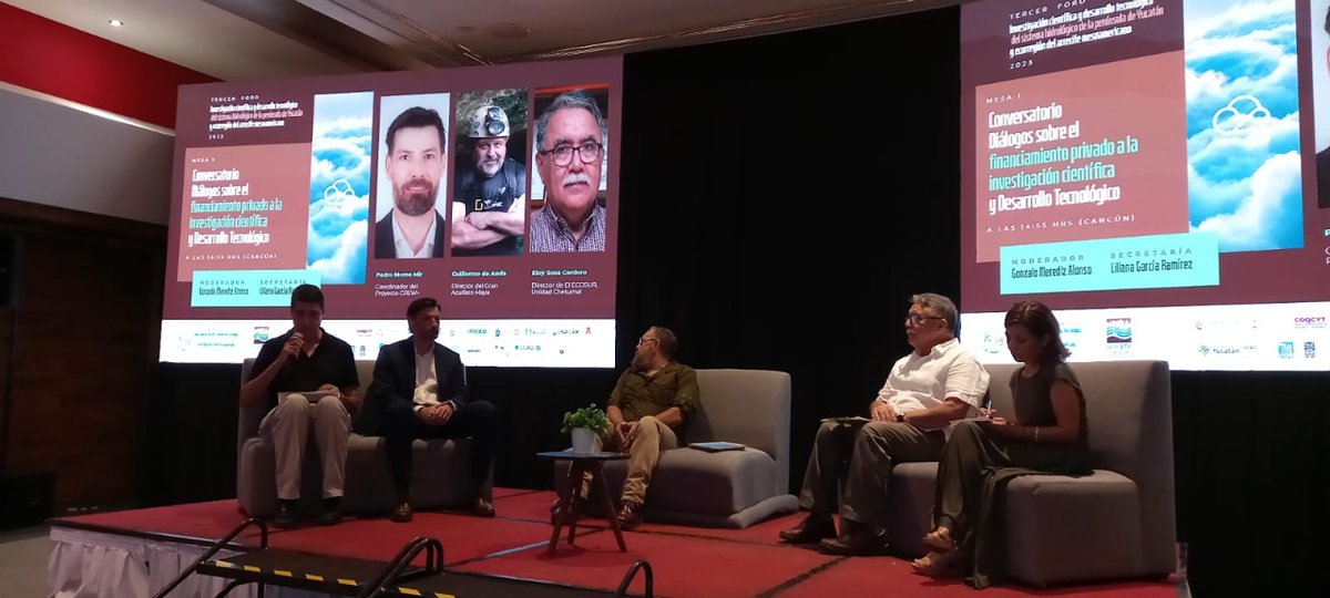 AmigosSianKaan's tweet photo. En el #DíaMundialDelAgua #CCPY #CCAD #ASK realizan el tercer foro de investigación científica y desarrollo tecnológico del sistema hidrológico de la península de Yucatán y ecorregión del arrecife mesoamericano: aplicación práctica #DelaCuencaAlArrecife y Proyectos de #MAR2R https://t.co/pC8KjUDRw1