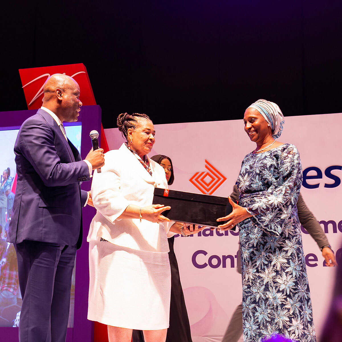 access_more's tweet photo. Catch the moment when the Chairman Access BankPlc, Dr. Dere Awosika and CEO, Access Bank Group made a special presentation to the wife of the Vice President of Nigeria, Her Excellency, Mrs Oludolapo Osinbajo.

#AccessBankIWD2023 #ThinkW https://t.co/e4AjfuMWbX