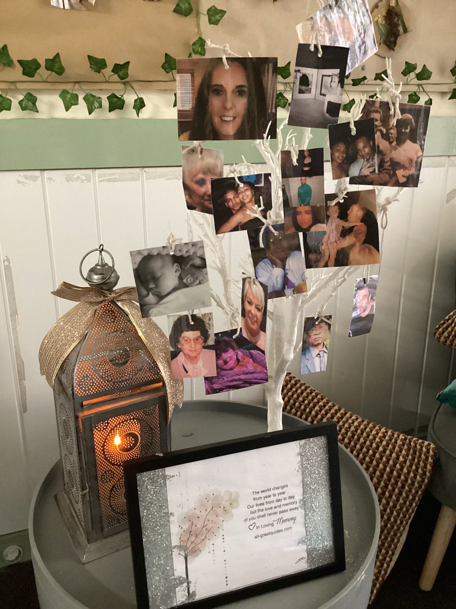 The staff and children at Clytha Square have had a wonderful day joining in with the national day of reflection, the children especially loved seeing our loved ones on the memory tree 💛 @EAS_EarlyYears <a href="/LauraSalkeldKVP/">Laura Salkeld</a>
