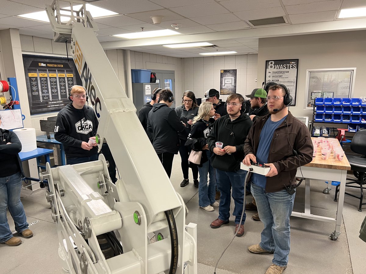 TC_Schools_KY's tweet photo. 32 students from Mr. Tedrow's welding class at the Central Kentucky Career Academy visited Altec yesterday in Elizabethtown.
Expect greatness from our CTE classes!
#tcpride #CKCA #expectgreatness #CTE #careerready #lifeready https://t.co/YoUhHSJCgH