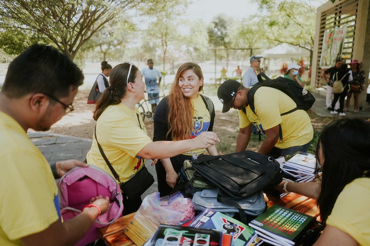 LogiztikGroup's tweet image. In 2022, we supported the import process of bringing school supplies donations from the “We’ve Got Your Back Pack” Foundation 🙂

Their goal is to provide children with fully equipped backpacks so that they have the necessary resources to receive an education 📚

#Importprocess