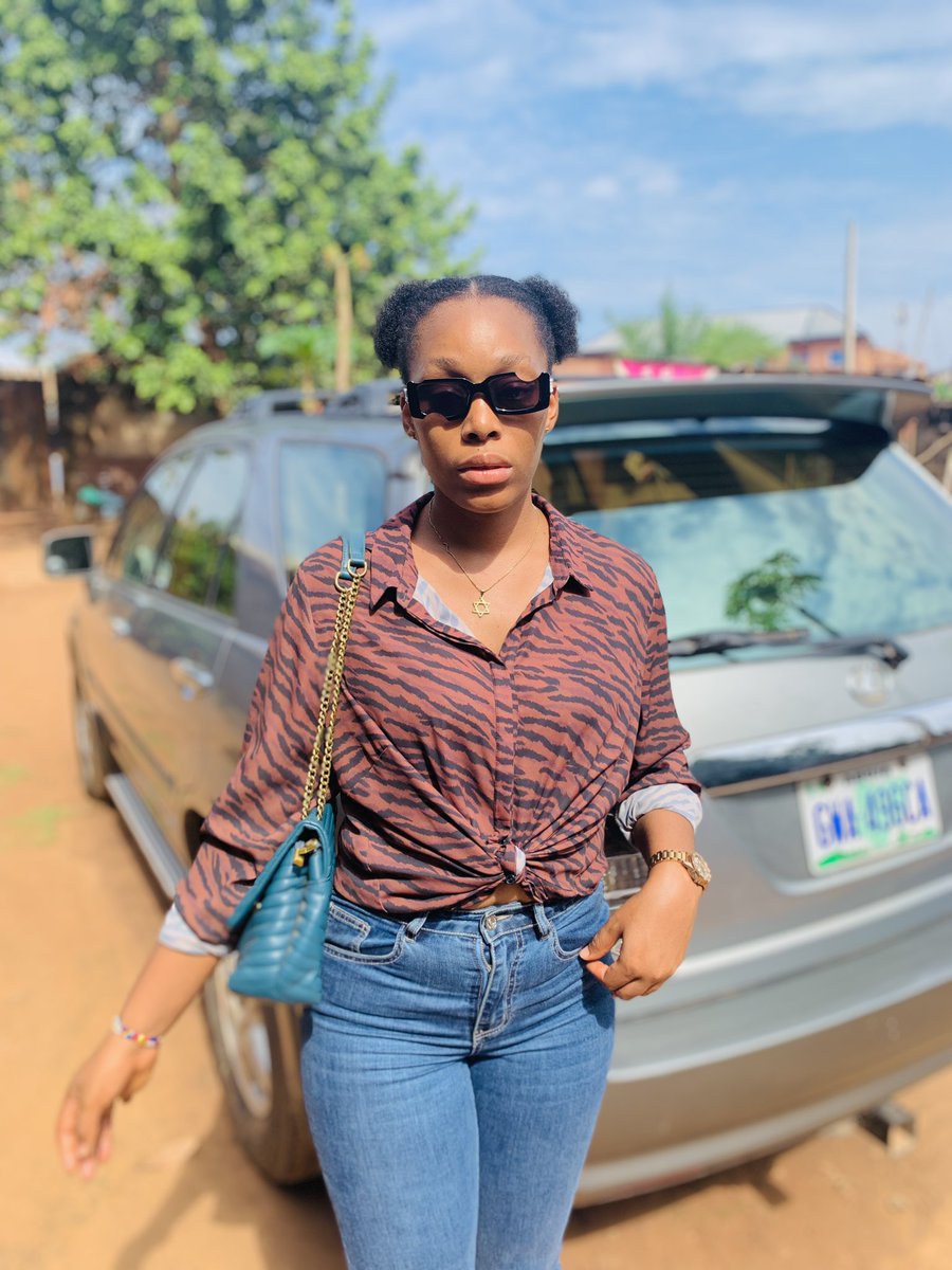 diarachindu's tweet photo. 🔞🔞. Anyanwu ututu 🌚❤️😆😍. #adankanu #enugukwenu https://t.co/y74QaC2kJh