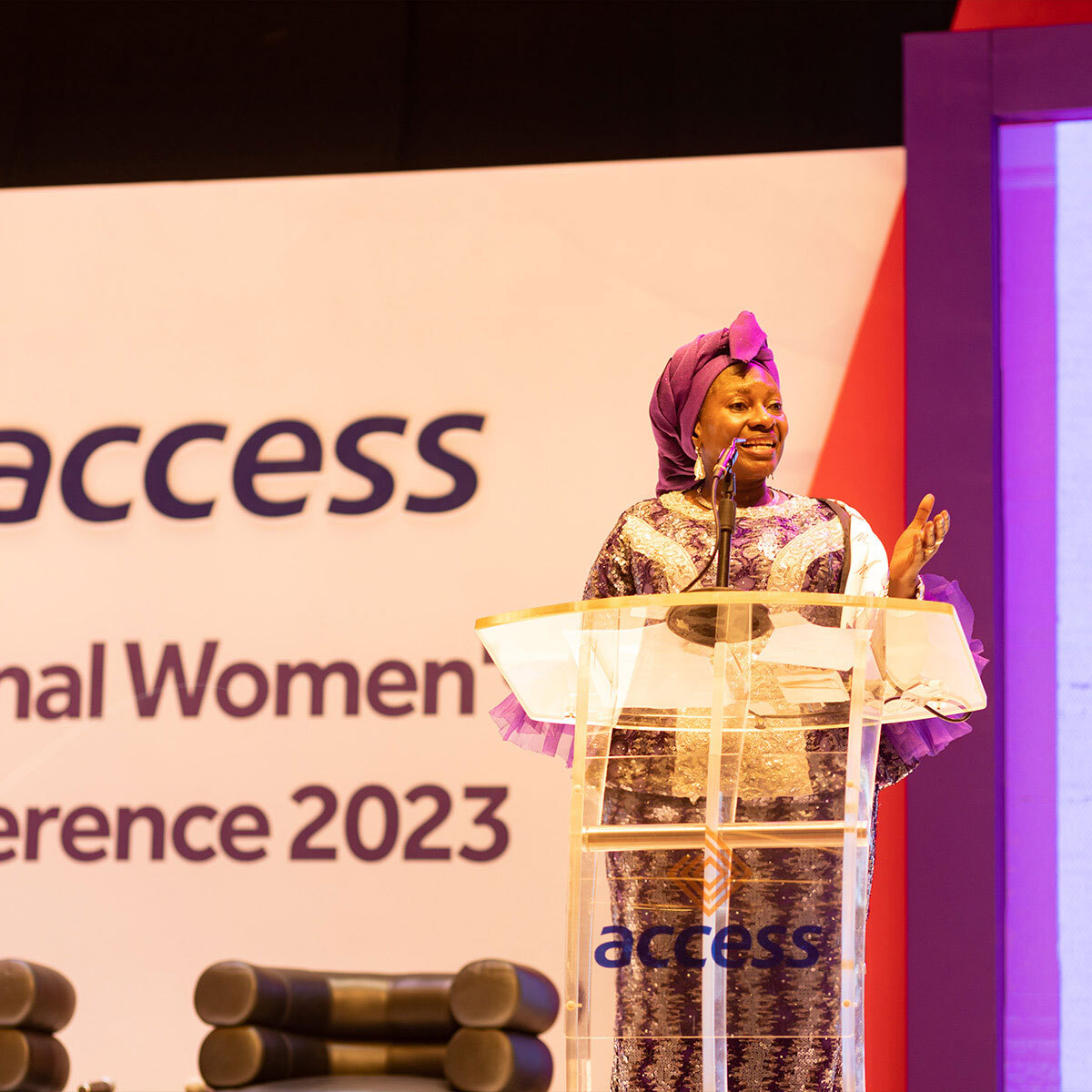 access_more's tweet photo. Minister of Women Affairs, Federal Republic of Nigeria, Her Excellency Dame Pauline Tallen, giving her goodwill address.

#AccessBankIWD2023 #ThinkW https://t.co/ibXuWeOwXq