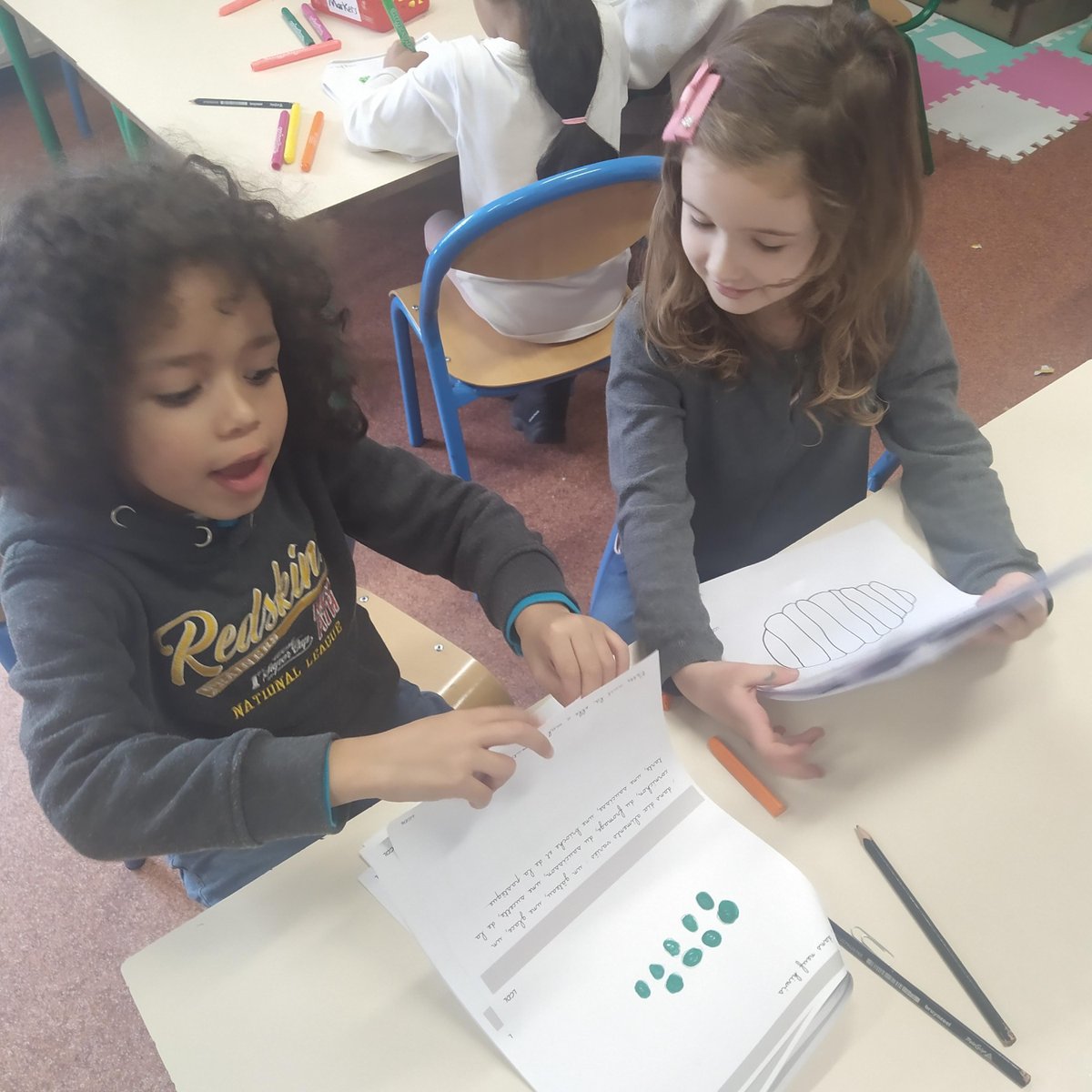 ISFWaterloo's tweet photo. Activities in preschool around food. Shopkeeper games to learn new vocabulary! 😍
#isfwaterloo #isf #isfcommunity #schoolofvalues #schoolwithamission #internationalschool #britishcurriculum #funactivitiesinclass #funactivitiesforchildren https://t.co/o9K9wOuUhN