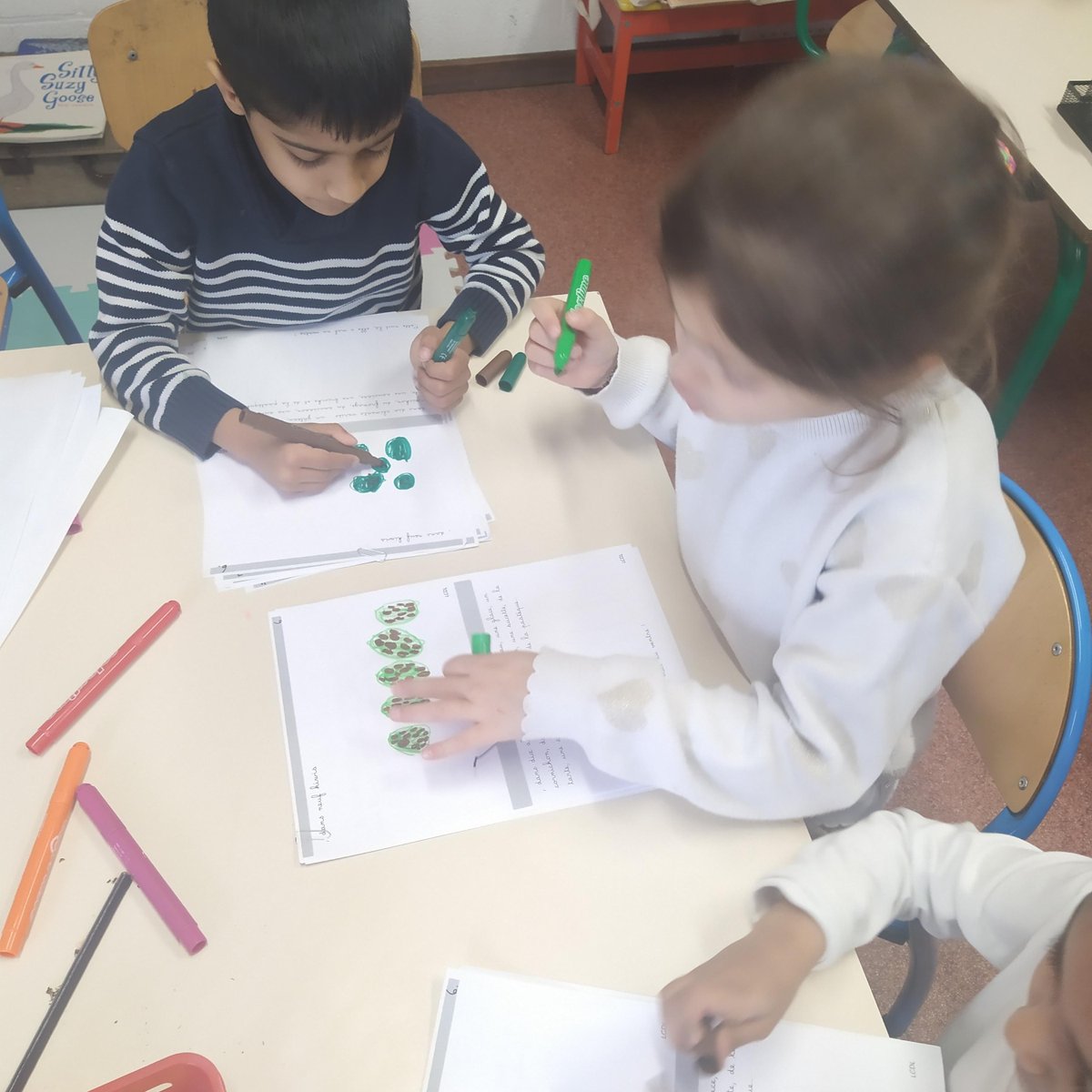 ISFWaterloo's tweet photo. Activities in preschool around food. Shopkeeper games to learn new vocabulary! 😍
#isfwaterloo #isf #isfcommunity #schoolofvalues #schoolwithamission #internationalschool #britishcurriculum #funactivitiesinclass #funactivitiesforchildren https://t.co/o9K9wOuUhN