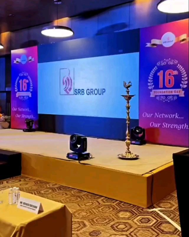 Delmumfilms's tweet photo. “THE PAINTER CONSTRUCTS, THE PHOTOGRAPHER DISCLOSES.”
#srb #srbgroup #srbcommunity #srbconstructions #srbcompany

#productshoot #photography #corporateshoot #corporatefilm #corporate #delmumproduction #delmum #productionhouse #production #shootindelhi #videoproduction #Bollywood https://t.co/oP3TLtK7kN