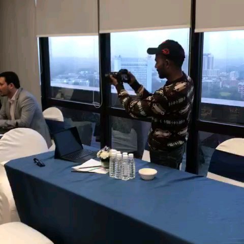 Delmumfilms's tweet photo. LIKE WE ALWAYS SAY, IT’S A TEAM EFFORT ...
#bts

HIRE US FOR YOUR NEXT PROPERTY SHOOT ✔️

#dmaxx #dmaxxx #dmaxxproperties #dubai #dubailife #dubaiconstruction #shootdiaries #india #productionhouse #delmumproduction #production #videoproduction  #shootingindelhi https://t.co/AIgKgl36eP