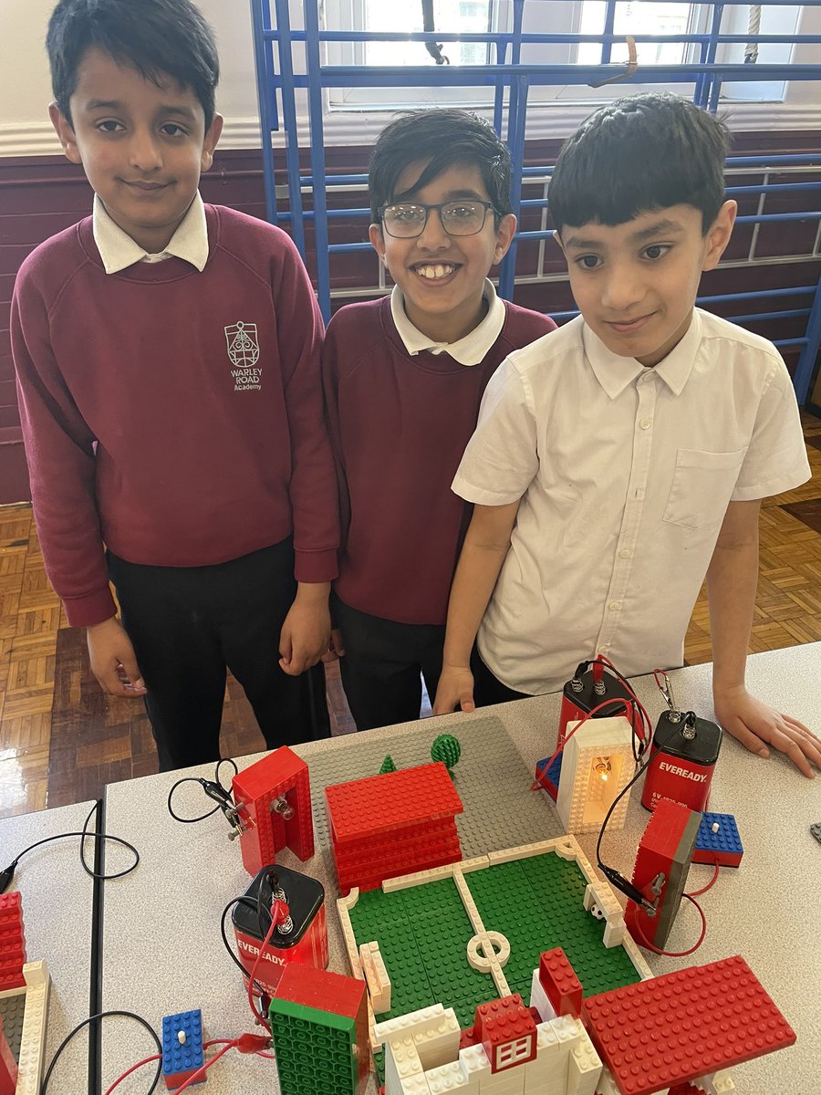 Warley Road Academy on Twitter "🏡🏫 ELECTRO CITY! Year 4 had a