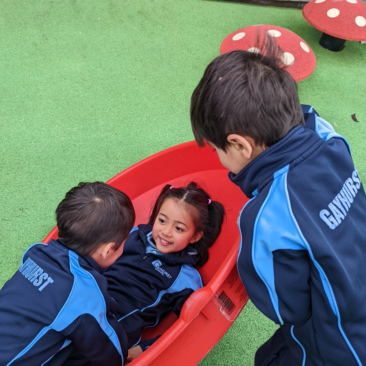 GayhurstSchool's tweet image. Outdoor fun in Nursery after their cross country yesterday!🌞

#FreeFlow #GetOutside #ELDRIC