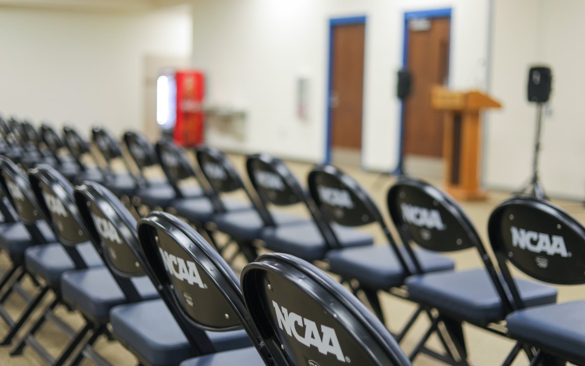 Interested in hosting a meeting, party or group activity at the Hall of Fame Complex?? 🏟️

Contact specialevents@usasoftball.com to learn more! 📲

#USASoftball | #HOFComplexSpecialEvents