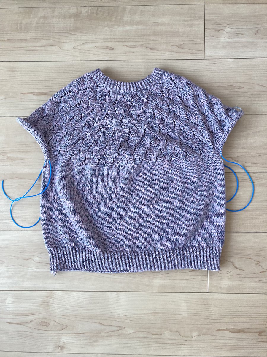canacana2727's tweet image. 久々に編みまくっています😊🧶

#isabellkraemer #skew #fin