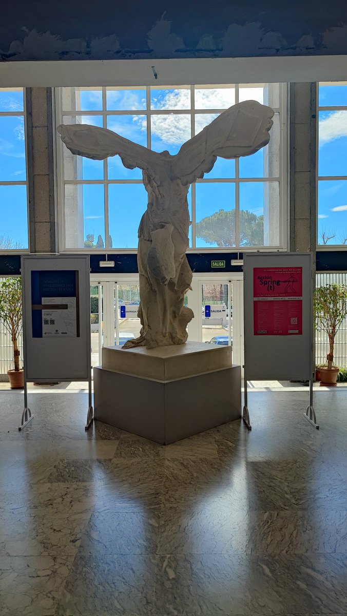 Tranqui, la #Facultad de #BellasArtes de la Complutense de Madrid