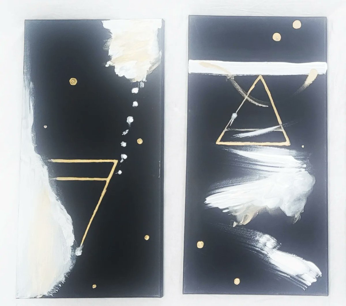 nataliedohman's tweet photo. Earth, Air, Fire and Water. 🌎 

Almost finished with these- next step is to add a resin layer and frames.

DM for inquiries 
#art #artisticalchemy #earth #Air #Fire #Water #intuitiveart #fineart #collectibleart #painting #paintersofig #evolution #spirituality #rosicrucianart https://t.co/62nDcA1r3h