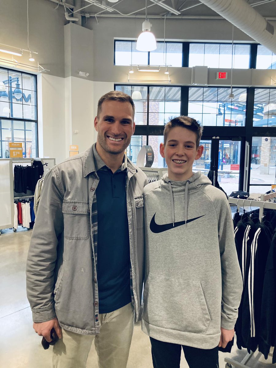 What are the chances that your favorite NFL player, <a href="/KirkCousins8/">Kirk Cousins</a>, walks into the same store as you on a quiet Monday morning? Eli's day was made! And, as expected, Cousins exhibits total kindness and class.