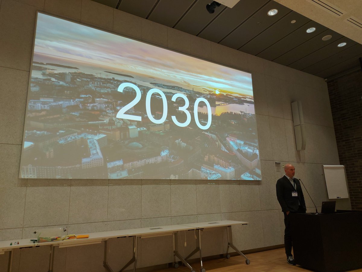 ZhengQf's tweet photo. I see participants of @eurocities #EDF2023 taking pictures of almost all the slides of my colleague Jukka when he talks about #sustainable #tourism. Impressive plan to make #Helsinki the most sustainable tourism destination! @jpunamak https://t.co/OInpGnTbdS