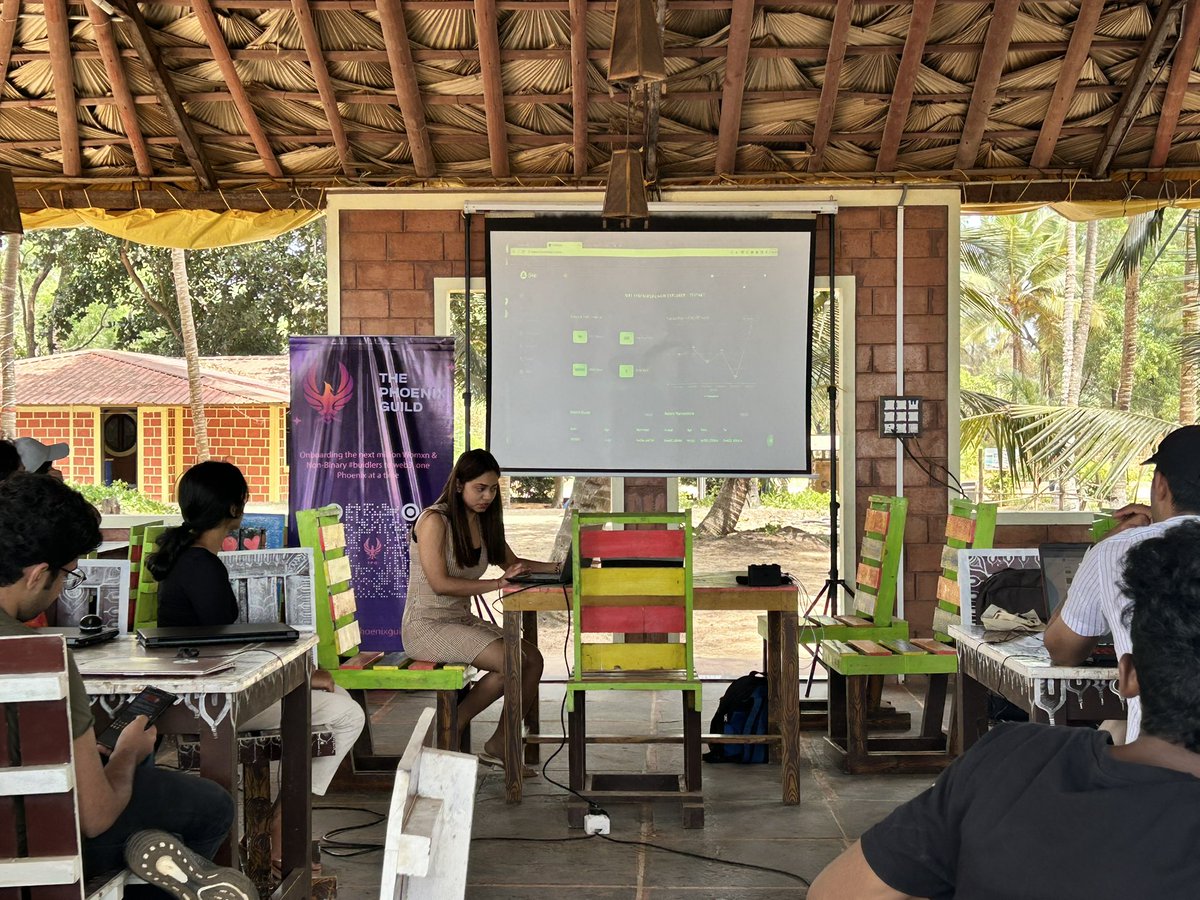 5ireChain's tweet photo. Did you catch our Blockchain Developer, Ayushi Dwivedi at the #GreenPill Festival today? 

Inviting all #devs and builders to come and participate in the #GreenPill Hackathon.

Come #buidl on us and stand a chance to win $1500 worth of bounties! 

Hurry!
https://t.co/tugUvZoaKR https://t.co/EYQUjXpwuM