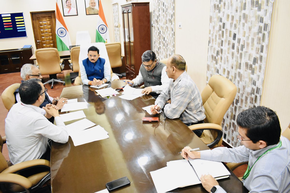 devusinh's tweet photo. Undertook a meeting with the Senior Officers of the DoP to finalise Chintan Sivir of officers.

Next set of Postal Reforms will flow from impending Chintan Sivir. https://t.co/awTlHiqucJ