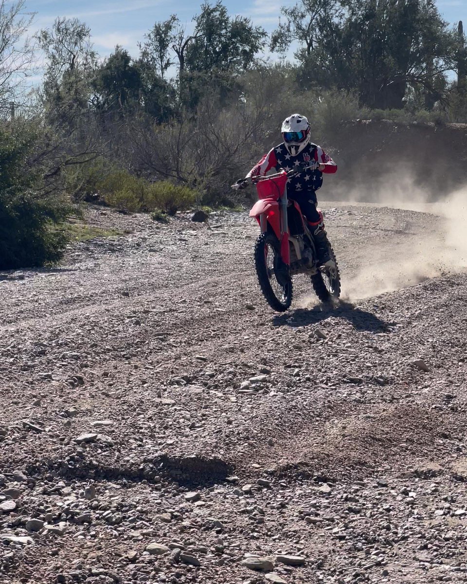 tyrichy150's tweet photo. 🚳 https://t.co/9wa8p5McEv