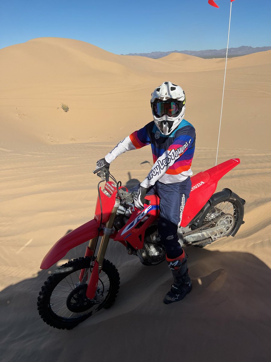 tyrichy150's tweet photo. 🚳 https://t.co/9wa8p5McEv